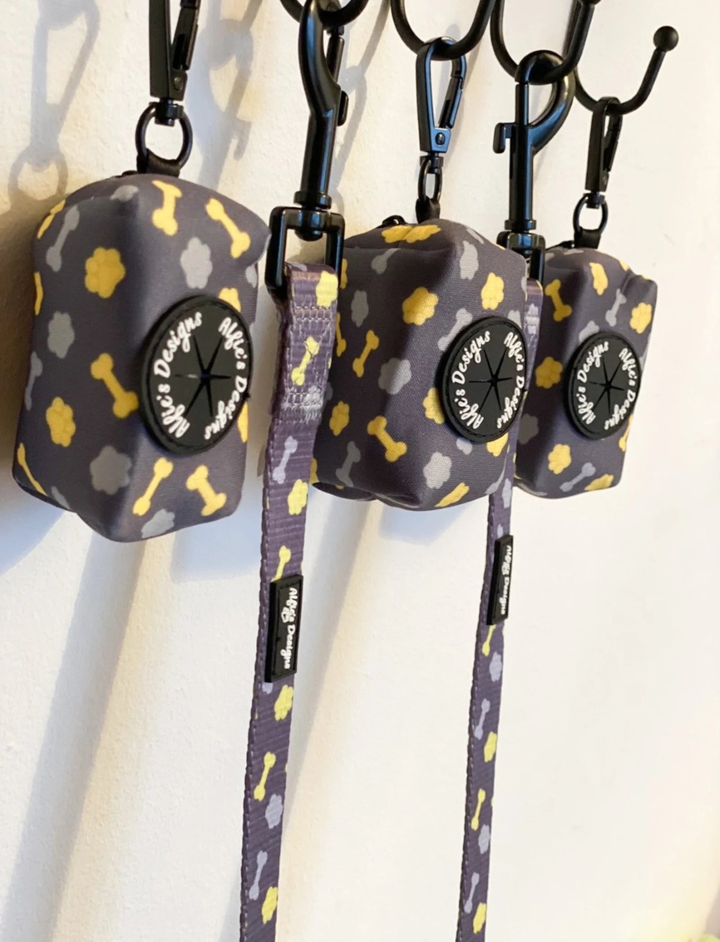 Bone to be Wild Poop Bag Holder